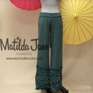 Original Matilda Jane Finns - Lora Green